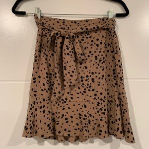 NWT Abercrombie & Fitch Ruffle Hem Mini Skirt Cheetah NWT